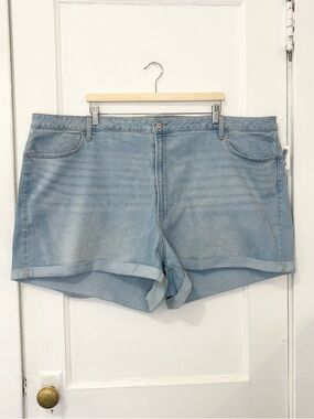 NWT Old Navy Women's High Waisted WOW Cuffed Jean Shorts 3", Plus Size 30